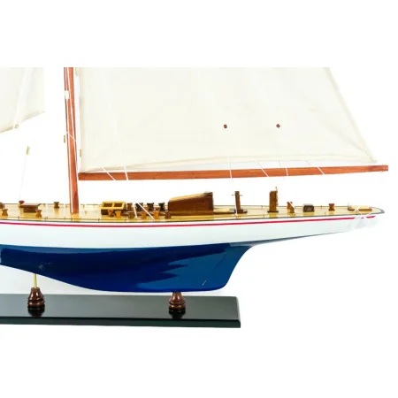 “Endeavour” - potężny, drewniany model jachtu legendy J-Class America's Cup z 1934