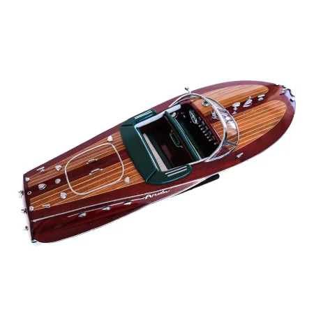 Riva Ariston 54cm - drewniany model klasycznej, włoskiej łodzi motorowej, marynistyczny styl i niepowtarzalny design