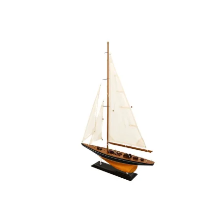 Drewniany model legendarnego jachtu J-Class