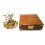 Mosiężny kompas żeglarski z zegarem słonecznym w marynistycznym, drewnianym pudełku