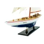 “Endeavour” - potężny, drewniany model jachtu legendy J-Class America's Cup z 1934
