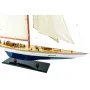 “Endeavour” - potężny, drewniany model jachtu legendy J-Class America's Cup z 1934